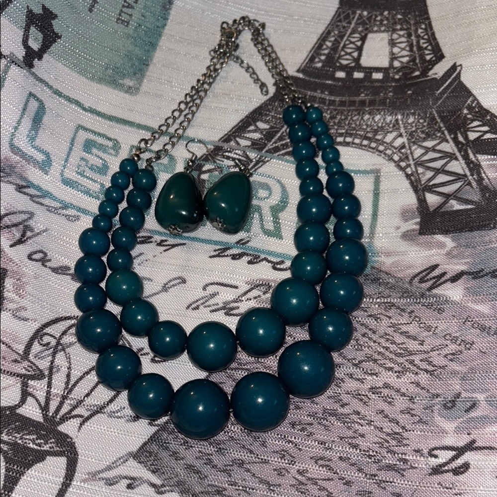 Elegant Teal Beaded Necklace and Earring Set